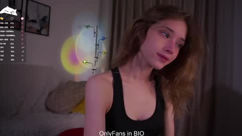 Mia online show from 01-16-26, 01:53