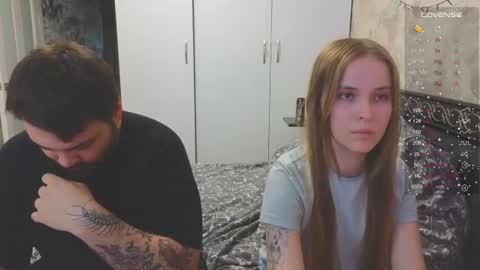 Snapshot of taiti_fox_cub chatting on 06-21-26, 04:09 taiti_fox_cub online show from 06-21-26, 04:09