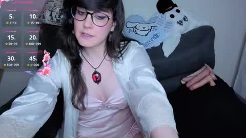 Talia Bloodina online show from 02-12-26, 08:15