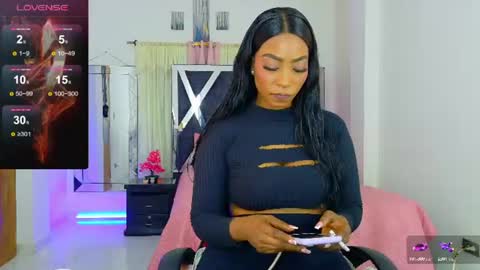 Snapshot of talianamoreno chatting on 07-17-26, 02:07 taliana modelo independiente online show from 07-17-26, 02:07