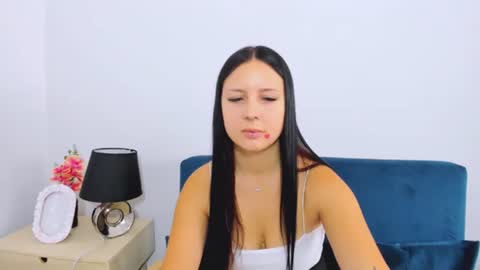 taliasensitive online show from 10-25-25, 08:33