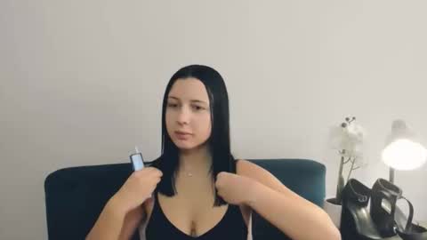 Snapshot of taliasensitive chatting on 03-18-26, 08:50 taliasensitive online show from 03-18-26, 08:50