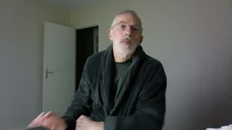 Snapshot of taliesin4321 chatting on 02-05-26, 07:07 Jack Pierrot online show from 02-05-26, 07:07