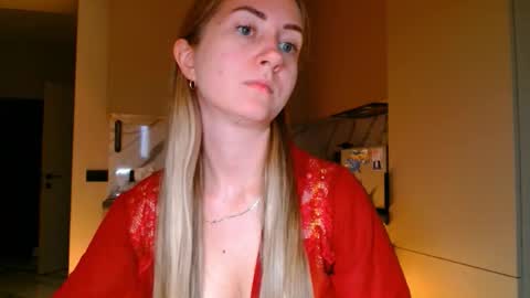  Kira  online show from 11-20-25, 07:41