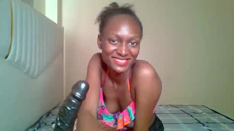 talisha smiles online show from 04-10-26, 02:22