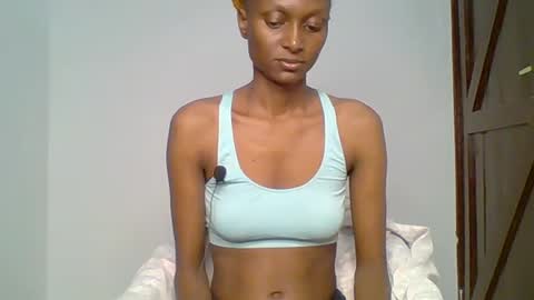talisha smiles online show from 06-12-26, 03:05
