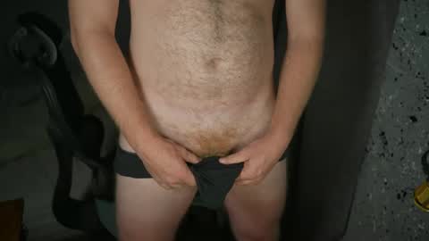 Snapshot of tallginge chatting on 12-21-24, 12:16 tallginge online show from 12-21-24, 12:16