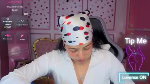 Tamara online show from 01-17-26, 03:22