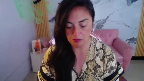 Snapshot of tamara_ch1 chatting on 10-15-25, 03:06 tamara_ch1 online show from 10-15-25, 03:06