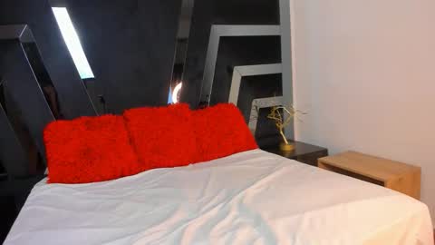 Snapshot of tamara_rico chatting on 12-02-25, 12:54 tamara_rico online show from 12-02-25, 12:54