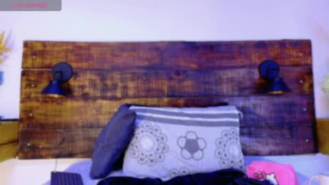    online show from 04-05-26, 10:12