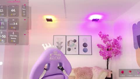 Tamara online show from 12-14-25, 03:45