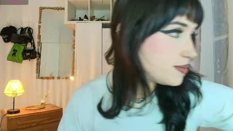 Cami 3 online show from 05-07-26, 12:10