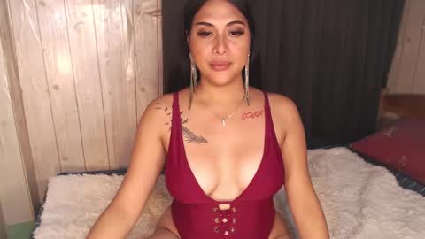 tamarafox05 online show from 01-30-25, 11:44