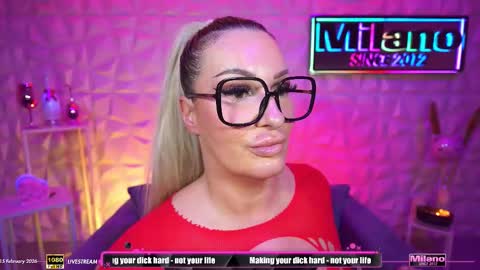 TamaraMilano online show from 02-15-26, 09:08