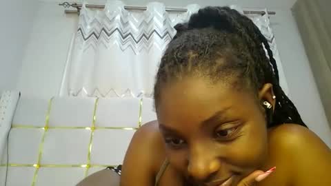 Snapshot of tamia538235 chatting on 01-22-25, 11:43 tamia online show from 01-22-25, 11:43