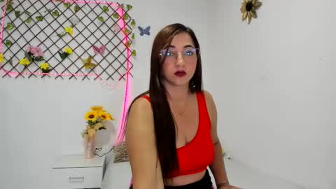 TamiDesire online show from 04-19-26, 08:00