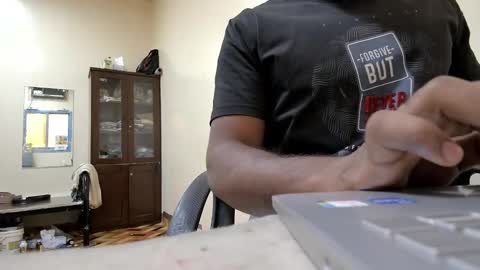 tamilan_da75 online show from 12-30-24, 06:20