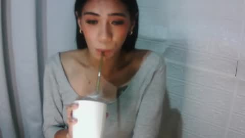 Kylie online show from 01-11-25, 09:26