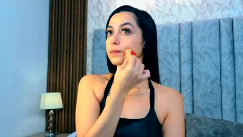 Snapshot of tammy_greyyx chatting on 04-25-26, 10:18 tammy_greyyx online show from 04-25-26, 10:18