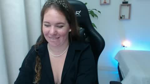 Im Samy online show from 12-31-24, 04:49