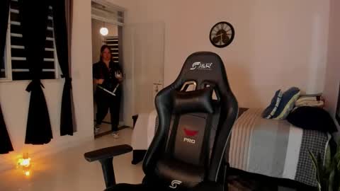 Im Samy online show from 04-13-26, 05:24