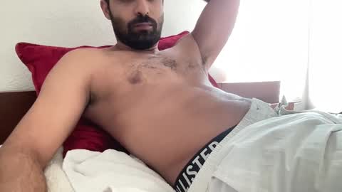 Snapshot of tan_and_spicy chatting on 12-03-24, 06:17 tan and spicy online show from 12-03-24, 06:17