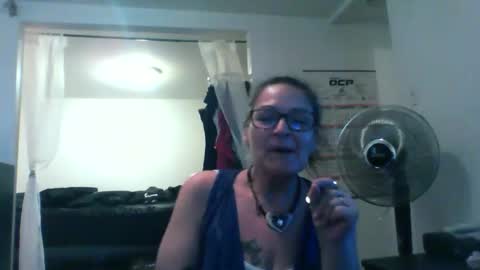 Tanah online show from 10-25-25, 08:58
