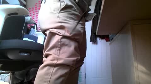 Snapshot of taneyone chatting on 09-29-25, 10:42 taneyone online show from 09-29-25, 10:42