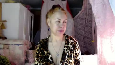 Milena online show from 02-18-26, 12:12