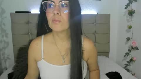 Snapshot of tania_mature chatting on 05-15-26, 05:53 tania online show from 05-15-26, 05:53