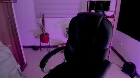 Tania Velvet online show from 04-19-26, 02:55