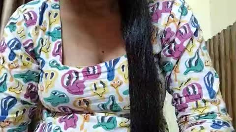 taniya_roy4628 online show from 03-07-26, 01:13