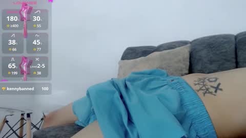 Snapshot of tanjiro_cute chatting on 12-16-24, 07:58 Andres online show from 12-16-24, 07:58