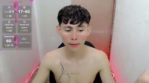 Snapshot of tanjiro_cute chatting on 01-06-25, 04:15 Andres online show from 01-06-25, 04:15