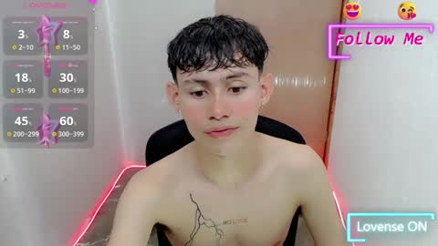 Snapshot of tanjiro_cute chatting on 01-11-25, 03:34 Andres online show from 01-11-25, 03:34