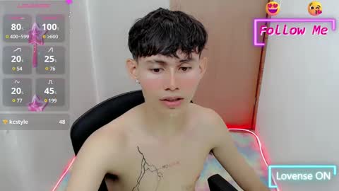 Snapshot of tanjiro_cute chatting on 01-15-25, 05:19 Andres online show from 01-15-25, 05:19