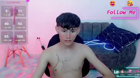 Snapshot of tanjiro_cute chatting on 01-30-25, 09:36 Andres online show from 01-30-25, 09:36