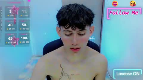Snapshot of tanjiro_cute chatting on 02-10-25, 02:41 Andres online show from 02-10-25, 02:41