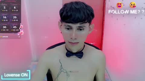 Snapshot of tanjiro_cute chatting on 02-15-25, 05:09 Andres online show from 02-15-25, 05:09