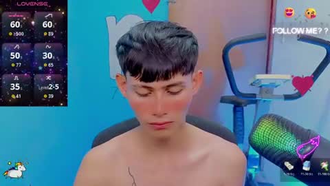 Snapshot of tanjiro_cute chatting on 06-22-26, 03:25 Andres online show from 06-22-26, 03:25
