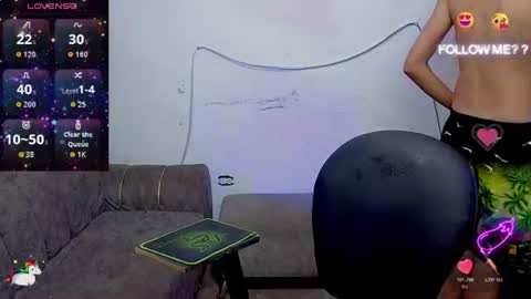 Snapshot of tanjiro_cute chatting on 07-06-26, 05:37 Andres online show from 07-06-26, 05:37