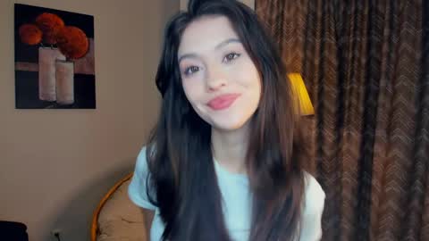 Anna online show from 04-26-26, 08:01