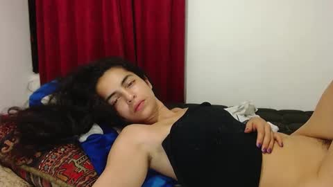 Snapshot of tantricroots chatting on 12-05-24, 06:21 Angeline Follow online show from 12-05-24, 06:21