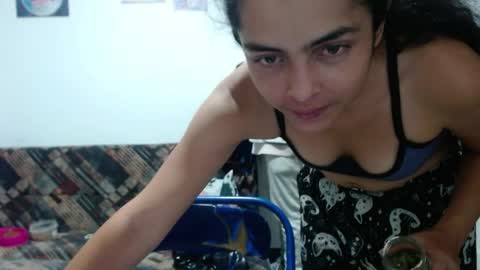 Angeline  Follow  online show from 05-15-26, 10:50
