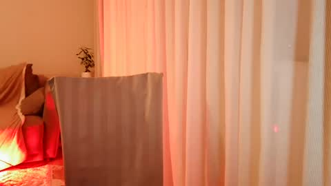 Snapshot of tanywish chatting on 02-15-25, 09:37 Tanya Chudo online show from 02-15-25, 09:37