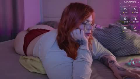 tara_renn online show from 09-08-25, 09:58