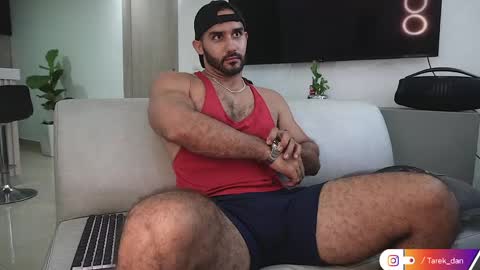 Snapshot of tarek_dan chatting on 04-18-26, 08:09 Tarek online show from 04-18-26, 08:09