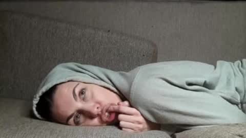 Snapshot of tarian_xxx chatting on 12-02-24, 09:56 T J online show from 12-02-24, 09:56