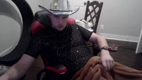 tarus333 online show from 12-30-24, 09:48